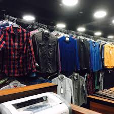 F4 GENTS WEAR KIZHISSERI